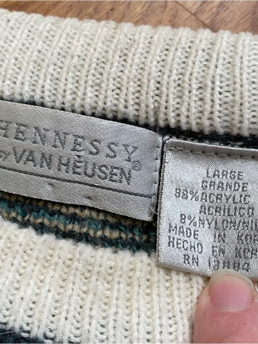 Vintage 1980/90s Van Heusen Hennessy Sweater Grandpa
